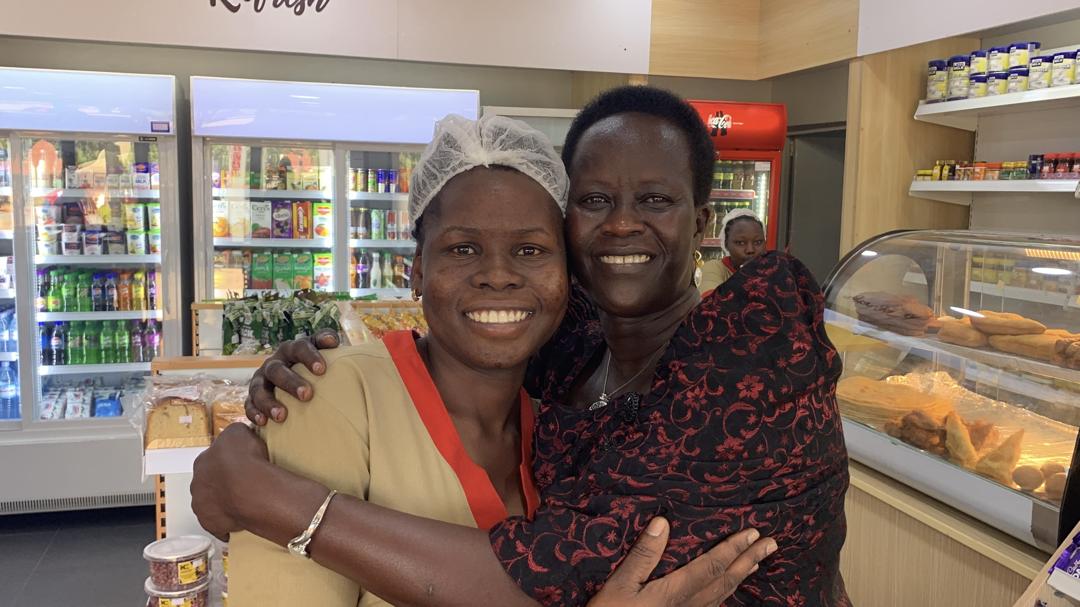 You Are The Reason I Succeeded,Young Woman Tells MP Santa Alum in Emotional Supermarket Encounter